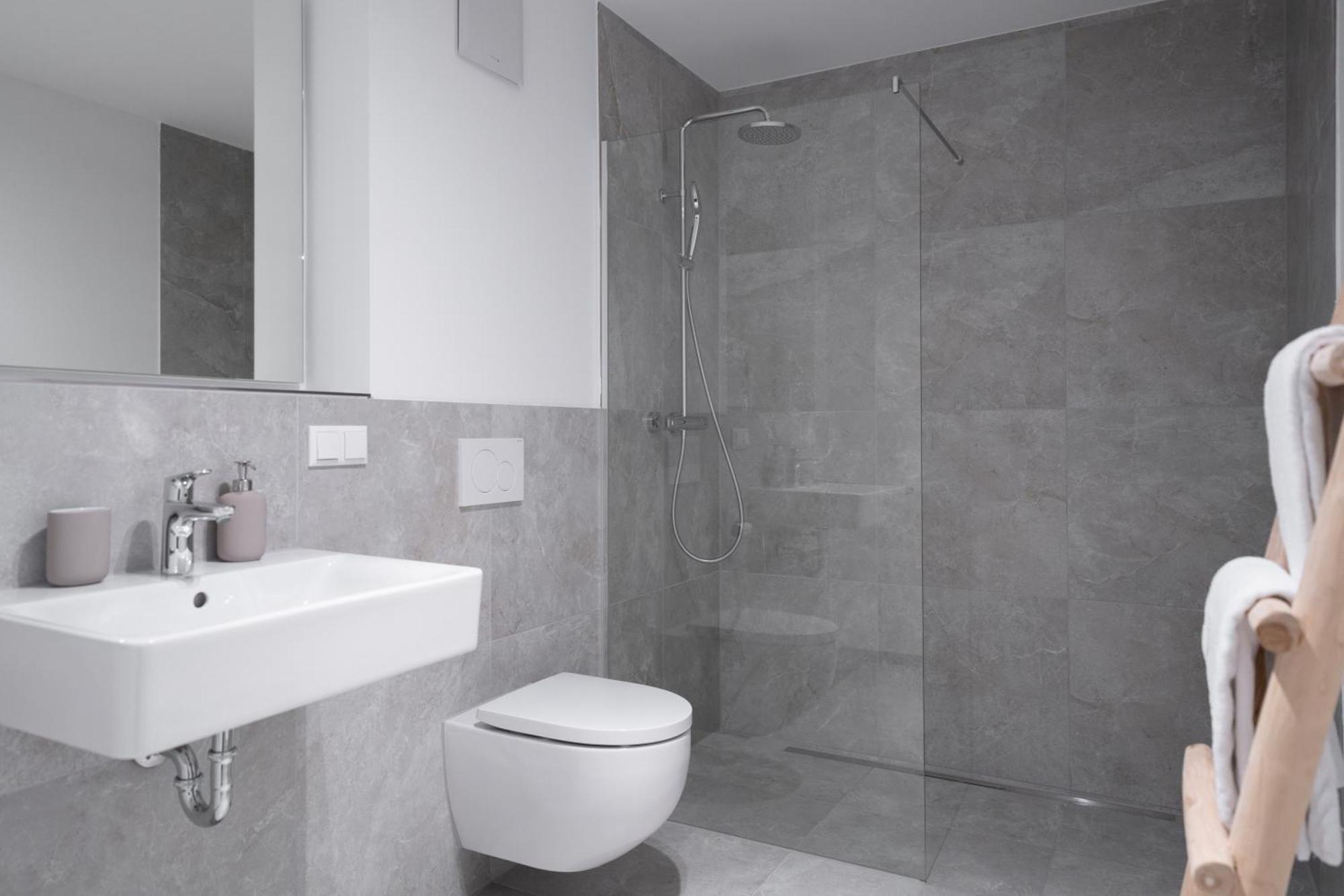 Schoentalhaus City Apartments Mit Balkon アシャッフェンブルク エクステリア 写真